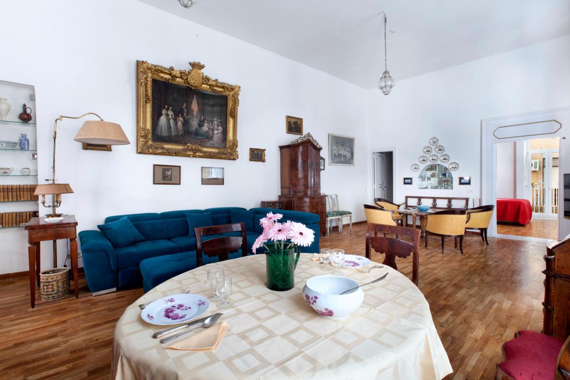 Teresella Suite Наполи Екстериор снимка