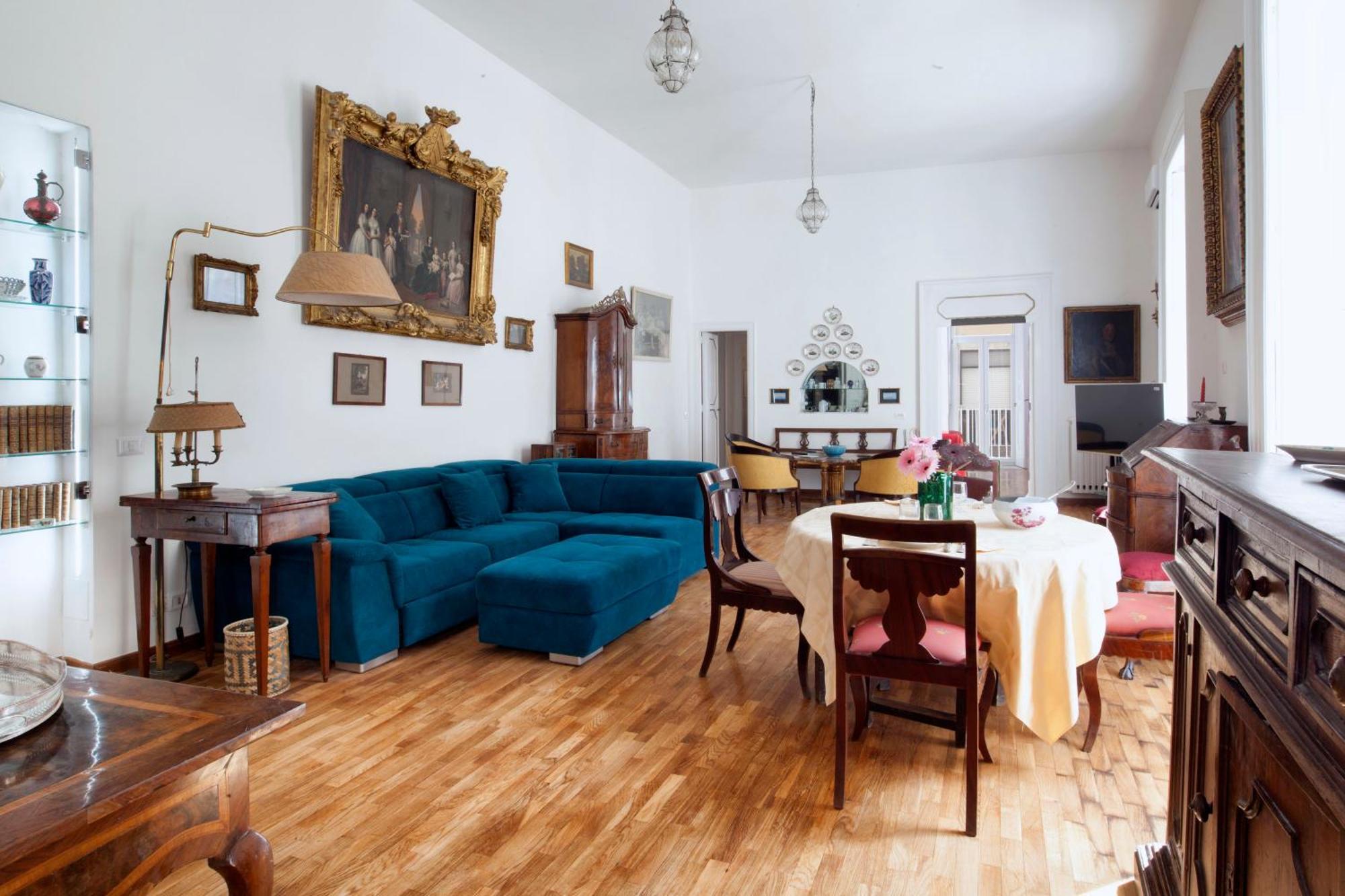 Teresella Suite Наполи Екстериор снимка